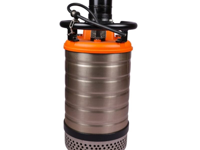 High capacity 7.5 hp submersible pump for large scale irrigation projects in India by Btali International.