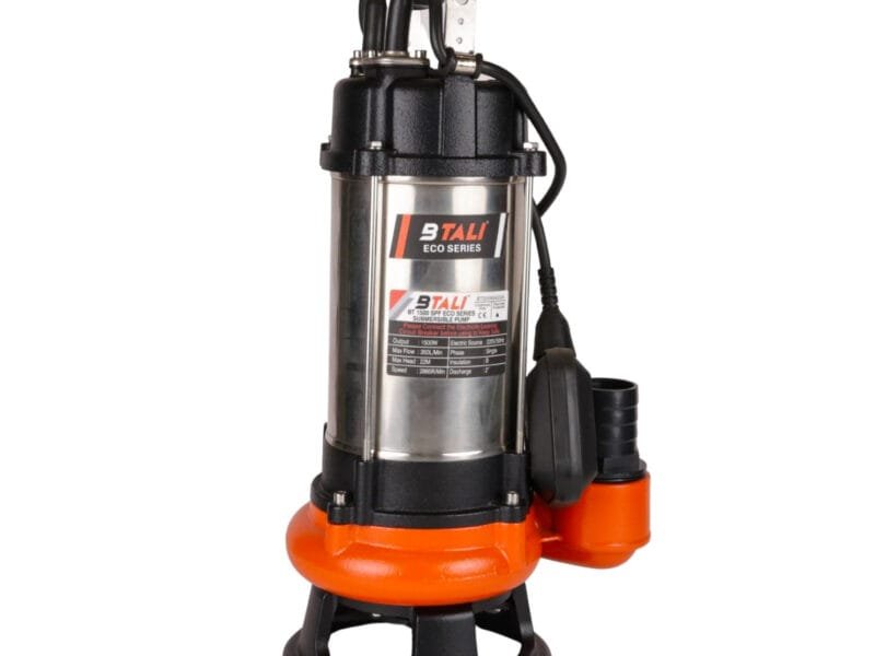 A detailed comparison chart showing the 1.5 hp submersible motor price and different pump types for borewell use in India.